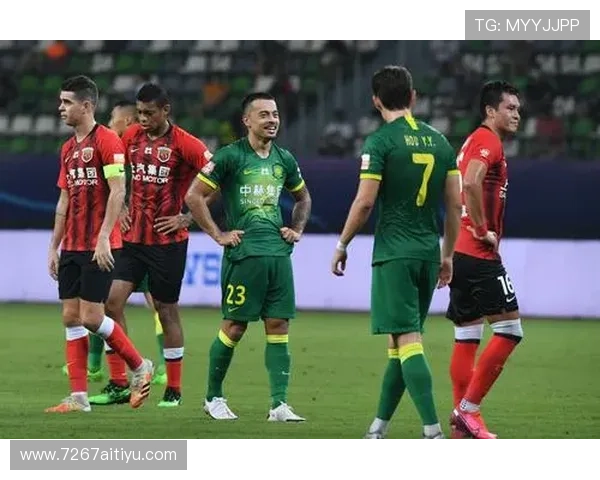 上港与国安精彩对决比赛视频回顾与分析